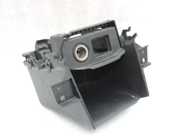 Oriģināls Opel Zafira C centrālās konsoles nodalījums 13422905, 115042, 13386974