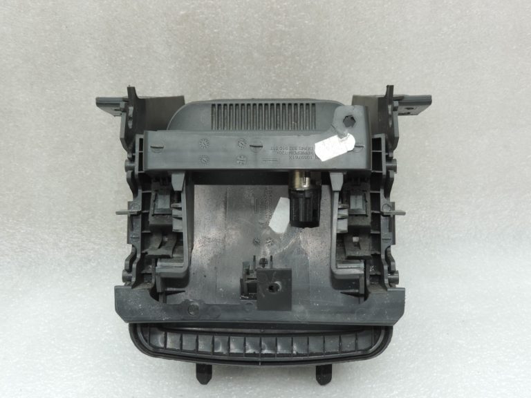 Oriģināls Opel Zafira C centrālās konsoles nodalījums 13422905, 115042, 13386974