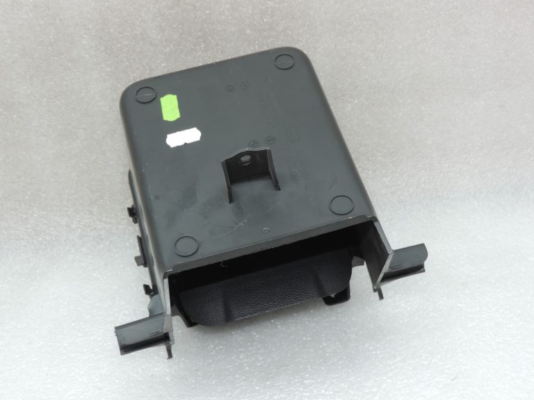 Oriģināls Opel Zafira C centrālās konsoles nodalījums 13422905, 115042, 13386974
