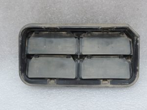 Oriģinālā Opel Zafira C aizmugurējā virsbūves ventilācijas restīte 9076499, 1814203