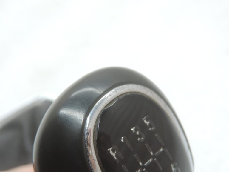 Oriģināls Opel Zafira C pārnesumu pārslēgšanas bagāžnieks ar 6 ātrumu pārnesumkārbas pogu 55583543, 5548676