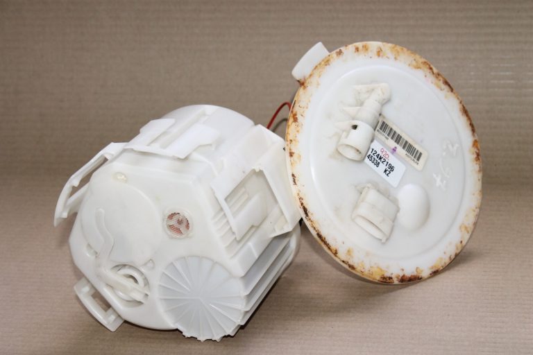 Oriģināls Opel Zafira B 1.6/1.8 benzīna degvielas sūknis 93187095 13184922 5815046