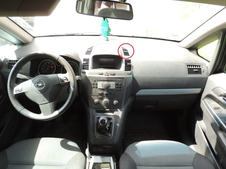 Oriģinālais Opel Zafira B ventilācijas atveres augšējais centrālais labais stūrītis 13145264 13145456 1814689