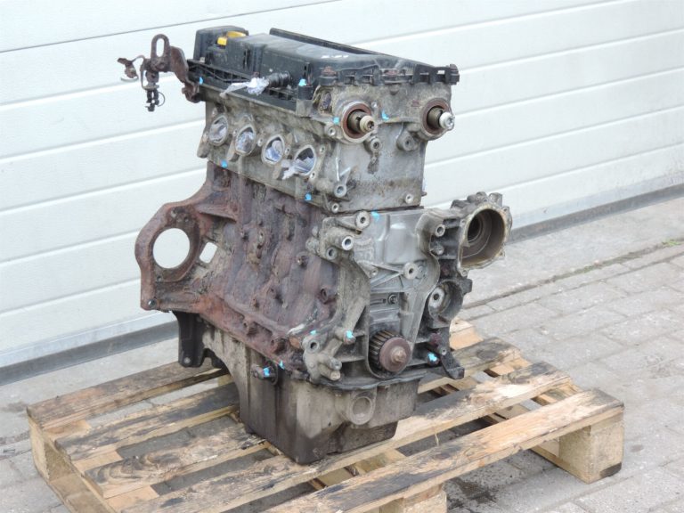 Opel Astra H Signum Vectra C Zafira B 1.8i benzīna dzinējs Z18XER 103KW
