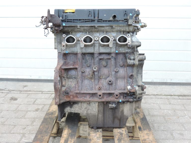 Opel Astra H Signum Vectra C Zafira B 1.8i benzīna dzinējs Z18XER 103KW