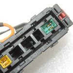 Opel Zafira B Priekšējās labās drošības jostas sprādzes 93186290 5197630 13217491 13217492
