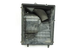 Gaisa filtra korpusa apakšējā daļa Opel Astra H Zafira B 13273413 55558311 13271064
