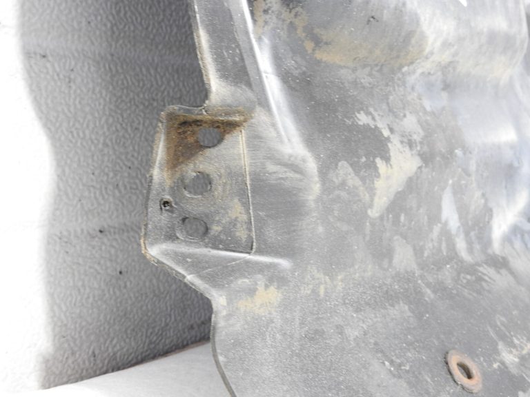 CHRYSLER Grand Voyager RT Dzinēja pārsegs Virsbūves apšuvums Aizsardzība pret braukšanu pa virsbūvi