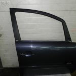 Opel Zafira B durvju priekšējās labās durvis Krāsa 168 / 4XU, GBI Metro Blue
