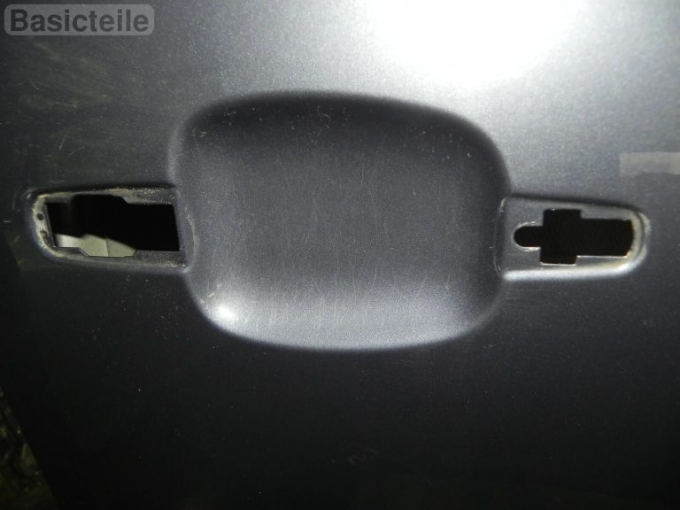 Opel Zafira B durvju priekšējās labās durvis Krāsa 168 / 4XU, GBI Metro Blue