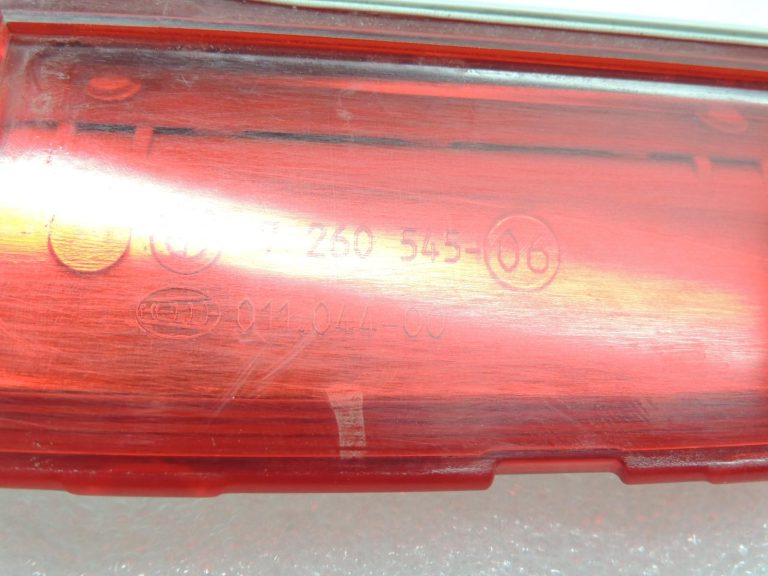 Oriģinālā BMW F31 F31LCI trešais bremžu lukturis 63257260545 7260545