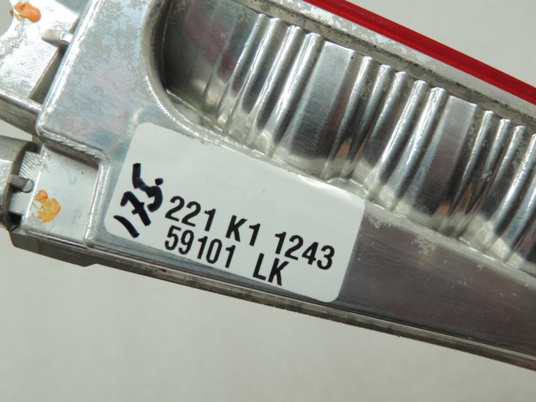 Oriģinālā BMW F31 F31LCI trešais bremžu lukturis 63257260545 7260545