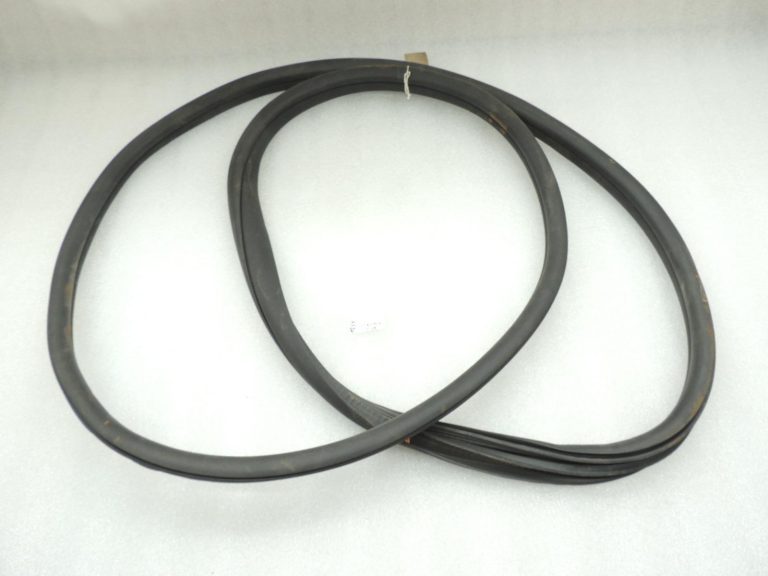 Oriģinālais Mercedes Benz W205 durvju blīvējums gumijas durvju blīvējums priekšējais A2056970051