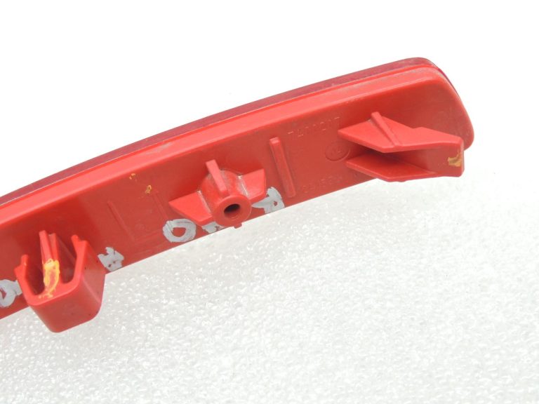 Oriģinālais BMW F30LCI F31LCi aizmugurējais kreisais atstarotājs 63147400207 7400207