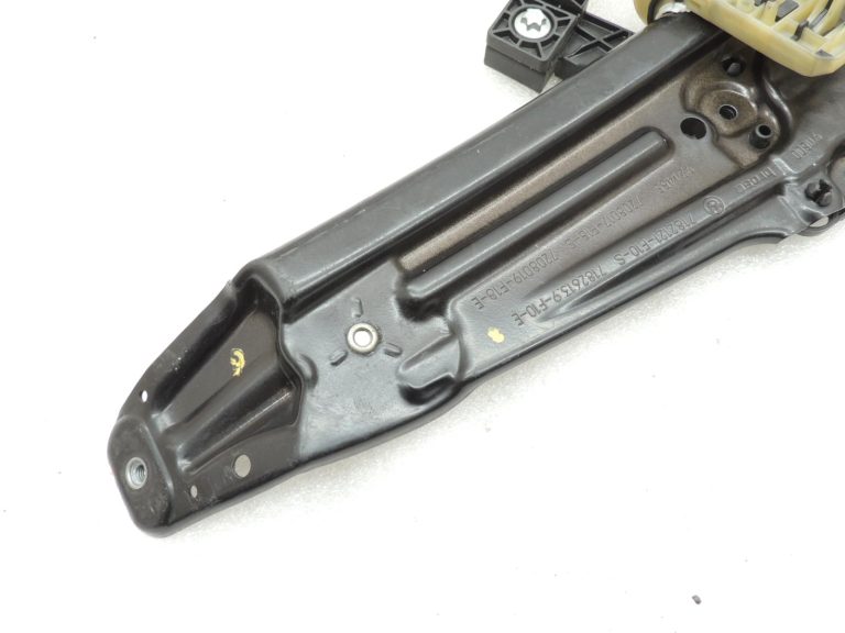 Oriģinālais BMW 5. sērijas F10 F11 F18 aizmugurējā kreisā loga regulators 51357182613, 7182613