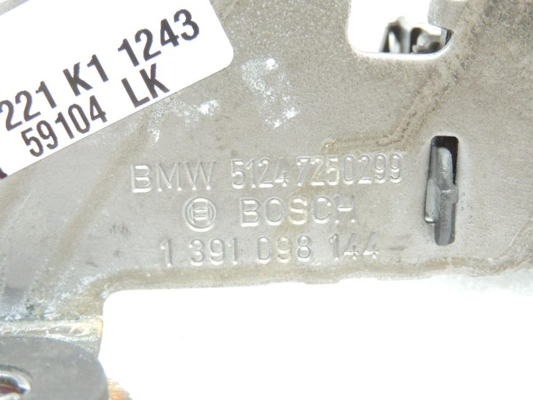 Oriģinālā BMW F31 F11 aizmugurējā stikla slēdzene 7250299 7308831 51247250299