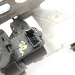 Oriģinālā BMW F31 F11 aizmugurējā stikla slēdzene 7250299 7308831 51247250299