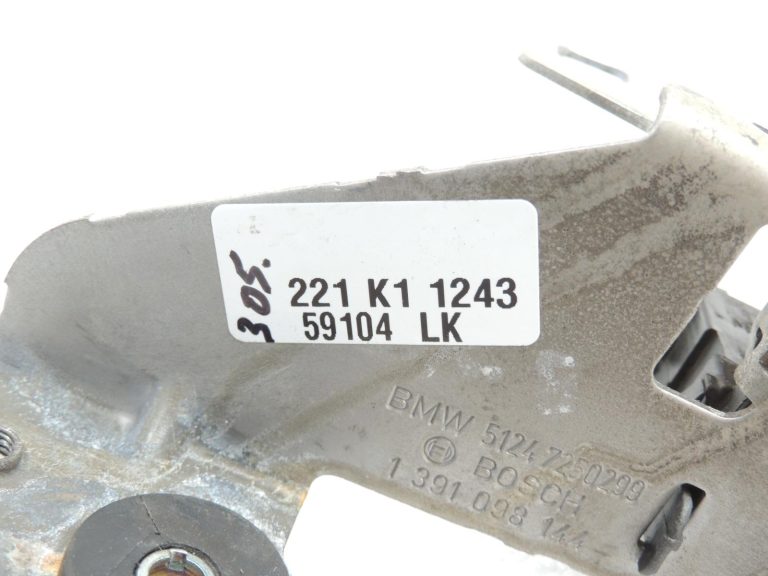 Oriģinālā BMW F31 F11 aizmugurējā stikla slēdzene 7250299 7308831 51247250299