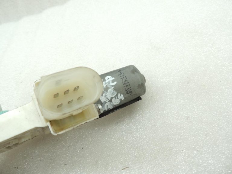 Oriģinālais BMW 5. sērijas F10 F11 F18 logu regulatora motors kreisais 7248171 7271563