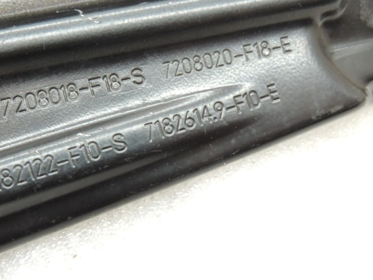 Oriģinālais BMW 5. sērijas F10 F11 F18 aizmugurējā labā loga regulators 51357182614 7182614