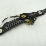 Oriģinālais BMW 5. sērijas F10 F11 F18 aizmugurējā labā loga regulators 51357182614 7182614