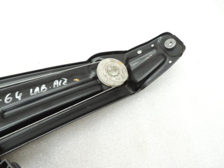 Oriģinālais BMW 5. sērijas F10 F11 F18 aizmugurējā labā loga regulators 51357182614 7182614