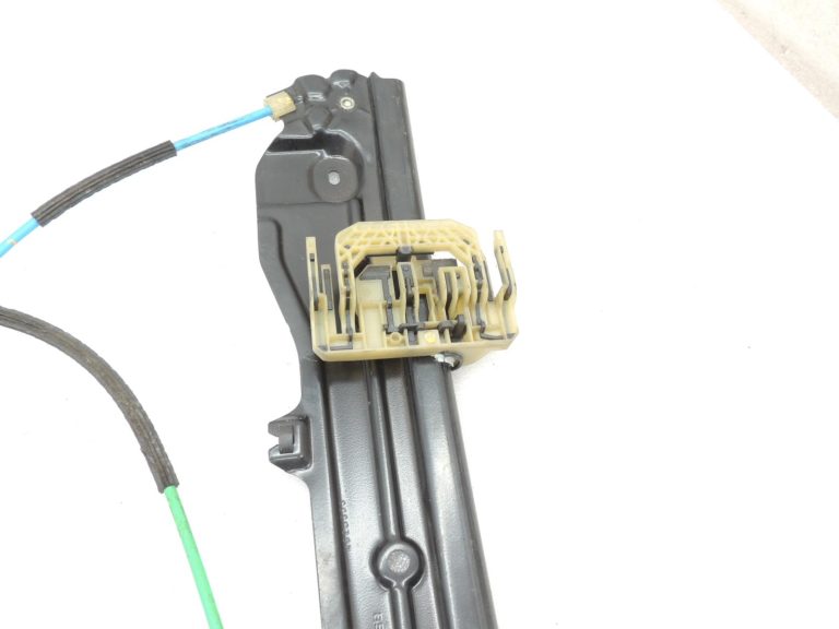 Oriģinālais BMW 5. sērijas F10 F11 F11 F18 priekšējā labā loga regulatora mehānisms 51337182132