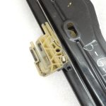 Oriģinālais BMW 5. sērijas F10 F11 F11 F18 priekšējā labā loga regulatora mehānisms 51337182132