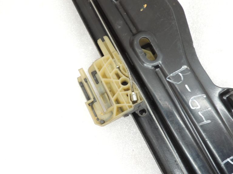 Oriģinālais BMW 5. sērijas F10 F11 F11 F18 priekšējā labā loga regulatora mehānisms 51337182132