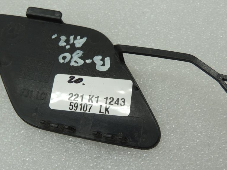 Oriģinālais BMW F31LCI vilkšanas āķa aizmugurējais pārsegs 475 safīra melns 7384429