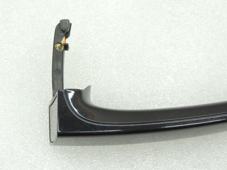 Oriģinālā BMW F30 F31 F31 F35 F80 priekšējais kreisais ārdurvju rokturis Keyless 475 Safīra melns
