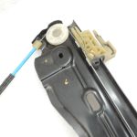 Oriģinālais BMW 5. sērijas F10 F11 F18 priekšējais kreisais loga regulators ar motoru 51337182131