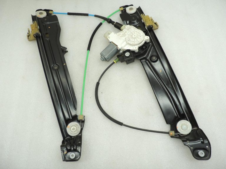 Oriģinālais BMW 5. sērijas F10 F11 F18 priekšējais labās puses loga regulators ar motoru 51337182132