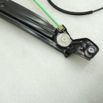 Oriģinālais BMW 5. sērijas F10 F11 F18 priekšējais labās puses loga regulators ar motoru 51337182132