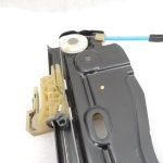 Oriģinālais BMW 5. sērijas F10 F11 F18 priekšējais labās puses loga regulators ar motoru 51337182132