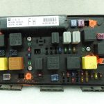 Opel Zafira B Astra H Drošinātāju kārba, atiestatīts 13191131 FH