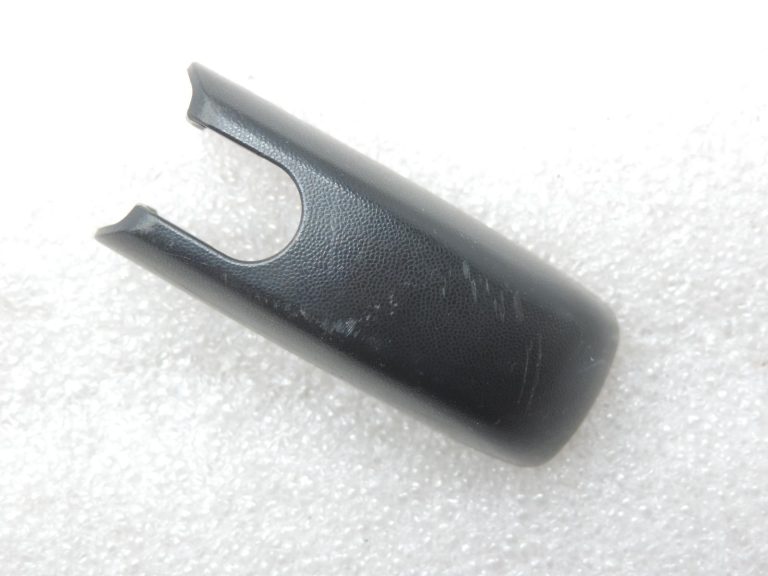 Oriģināls 2011-2020 Toyota Yaris P13 aizmugurējā stikla tīrītāja sviras vāciņa vāciņš