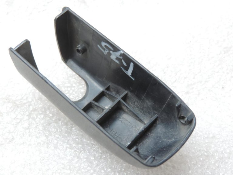 Oriģināls 2011-2020 Toyota Yaris P13 aizmugurējā stikla tīrītāja sviras vāciņa vāciņš