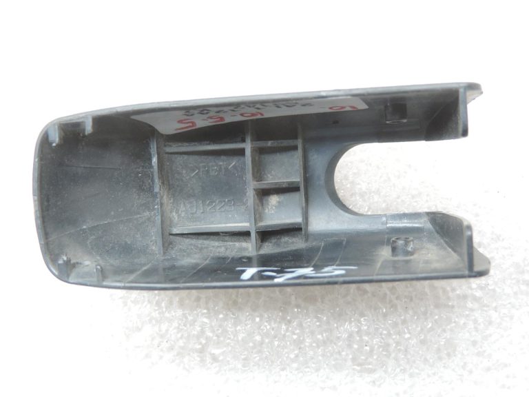 Oriģināls 2011-2020 Toyota Yaris P13 aizmugurējā stikla tīrītāja sviras vāciņa vāciņš