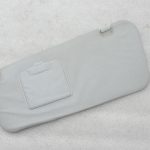 Oriģinālā Toyota Yaris Verso P2 Saules aizsarglīdzeklis kreisais, pelēks 7432052550B0