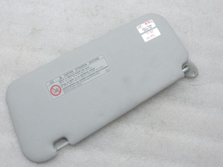 Oriģinālā Toyota Yaris Verso P2 Saules aizsegs labajā pusē, pelēks 7431052090B0