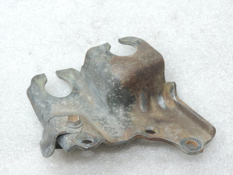 Oriģināls Toyota Yaris P10 / Verso P2 pārnesumu pārslēgšanas troses kronšteins 3352452010