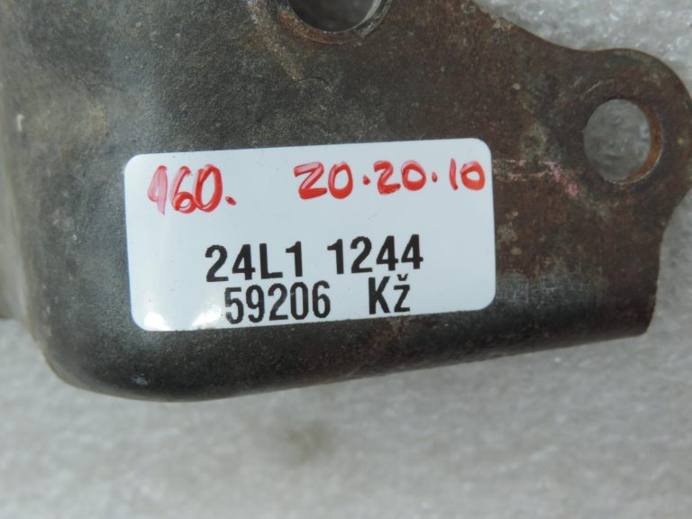 Oriģināls Toyota Yaris P10 / Verso P2 pārnesumu pārslēgšanas troses kronšteins 3352452010