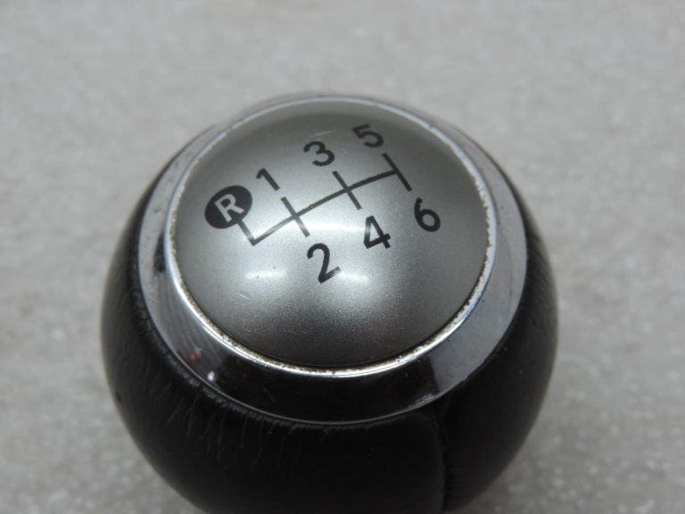 Oriģinālā 2011-2014 Toyota Yaris P13 6 pakāpju manuālās pārnesumkārbas kloķete