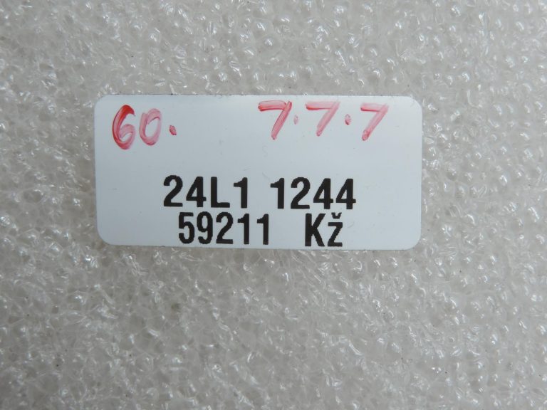 Oriģinālā 2011-2014 Toyota Yaris P13 6 pakāpju manuālās pārnesumkārbas kloķete