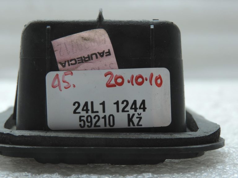 Oriģinālā 2001-2020 Toyota Yaris P9/P13 aizmugurējā virsbūves ventilācijas restīte