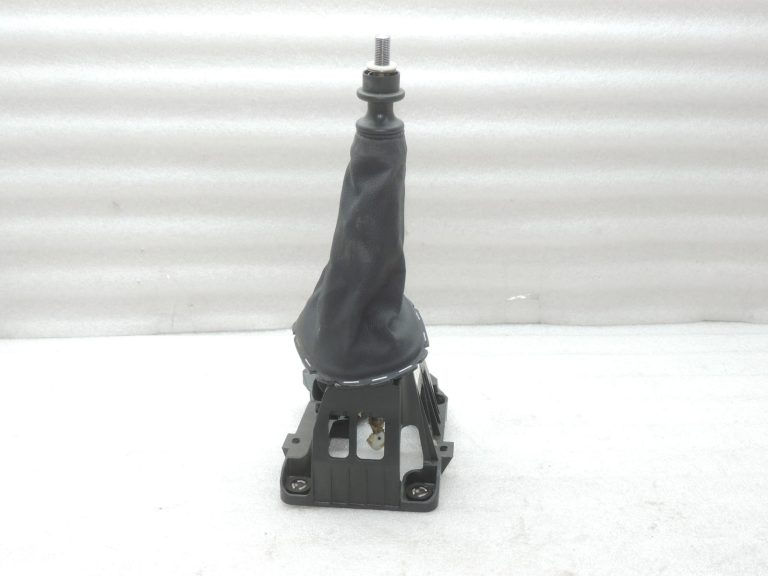 Oriģinālā 2005-2020 Toyota Yaris P9/P13 6 pakāpju manuālās pārnesumkārbas pārnesumu svira