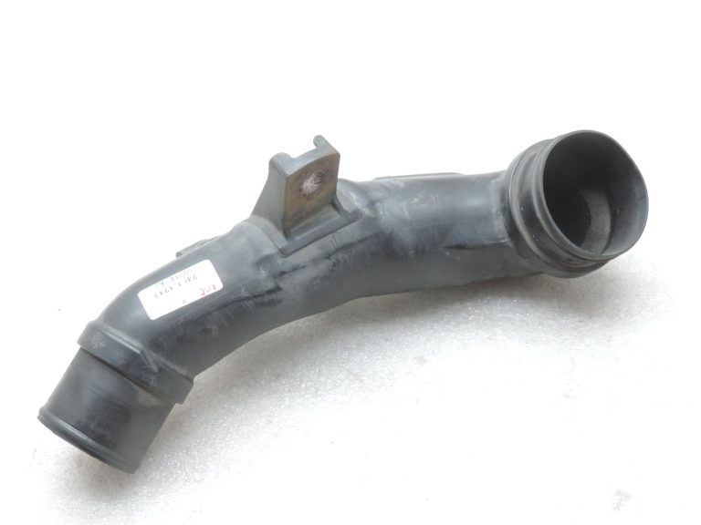 Oriģinālā Toyota RAV4 XA30 2.2 D4D (2ADFTV) uzpildes gaisa caurule 1736226010