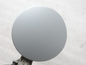 Oriģinālais 2005-2011 Toyota Yaris P9 degvielas uzpildes vāks sudraba krāsā (1E7)