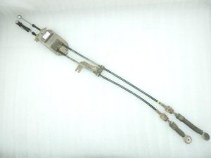 Oriģinālā 2005-2011 Toyota Yaris P9 1.3 VVT-i 5 pakāpju manuālās pārnesumkārbas pārslēgšanas trose